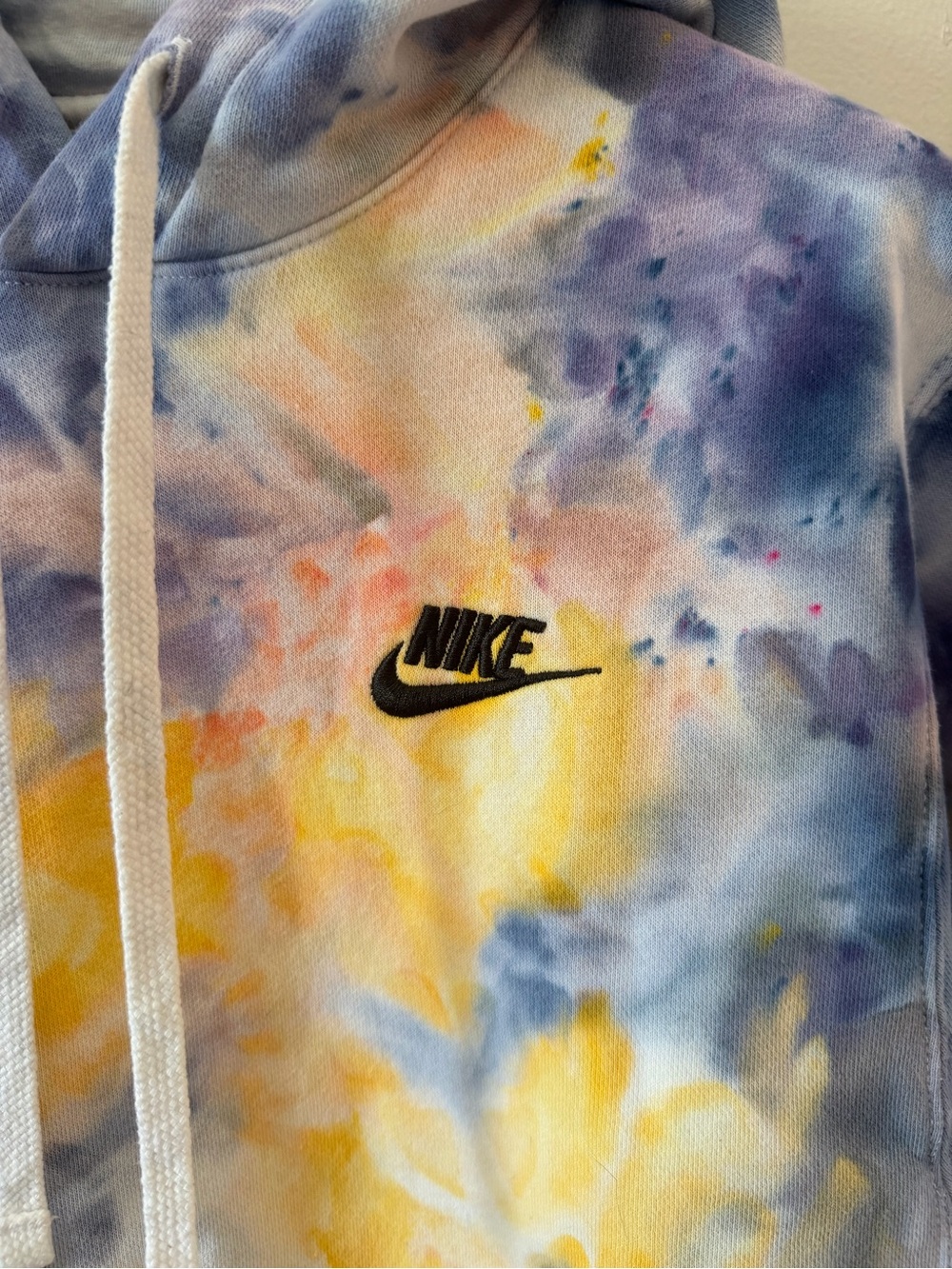 Nike Tie-Dye Hoodie & Joggers Set - Picture 12 of 13